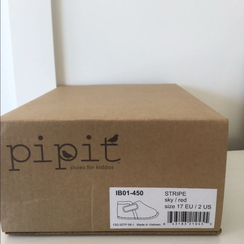 NWT Pipit Suede “ Stripe” Baby Shoes